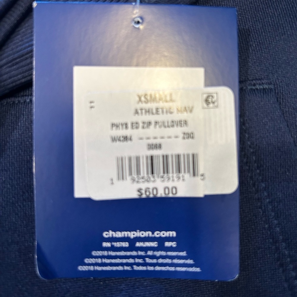 Champion pull over - Picture 4 of 5